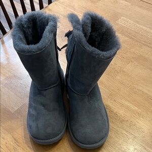 UGG Gray Shearling Boots with Ribbon Detail